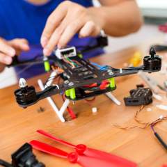 Formation à la Construction de Drones pour Étudiants - 8 Heures